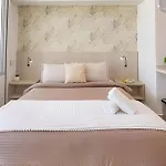 Brisa Living Ctg.-New Condo Near Beach & Old Town
